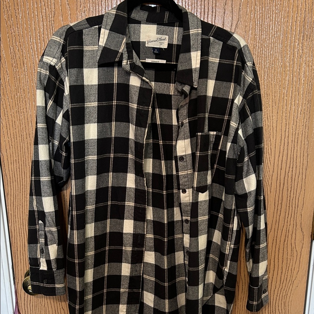 Universal Thread Black and Cream Checkered Shirt
